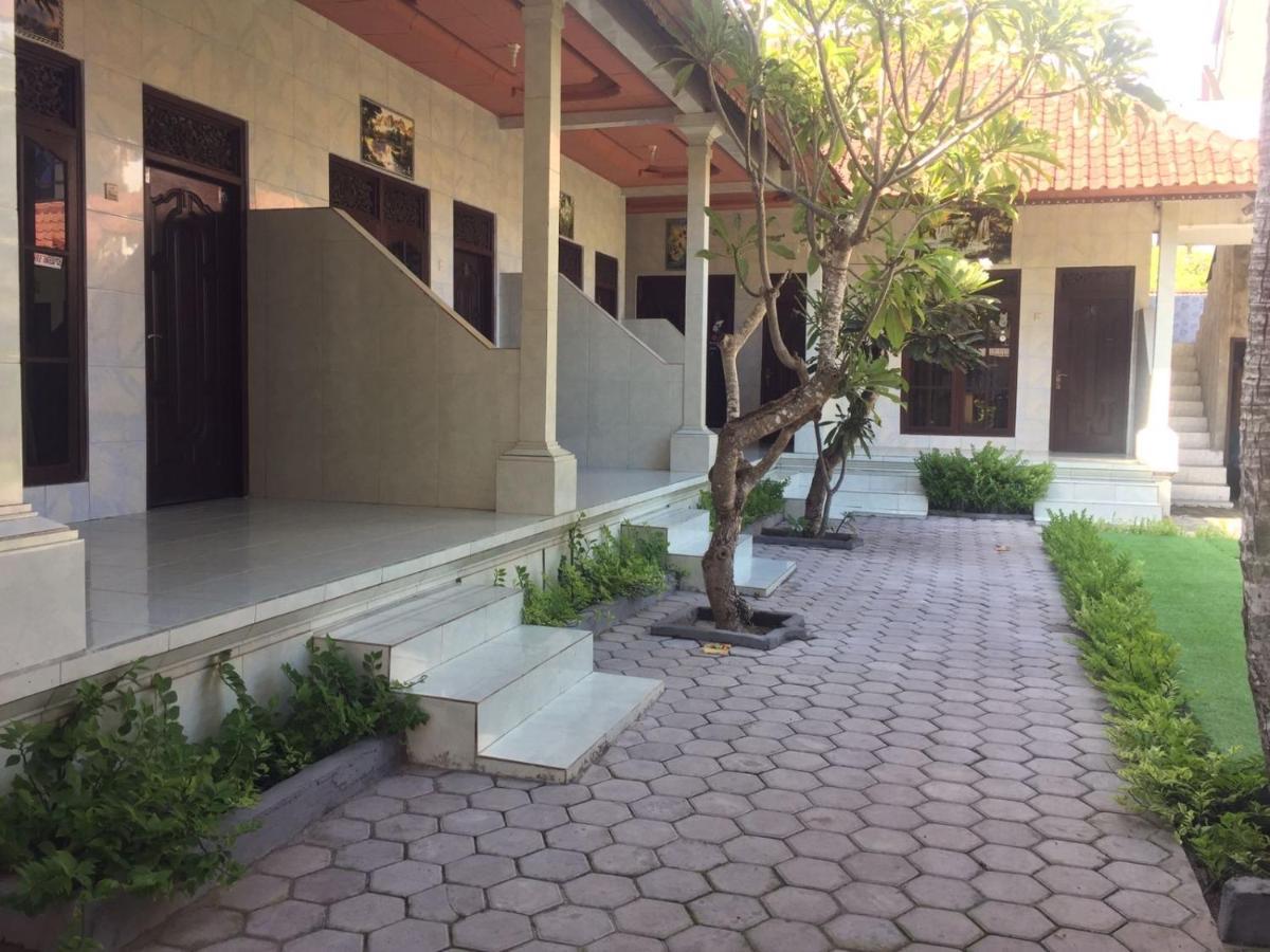 Wahyu Homestay 1 Lembongan Exterior foto