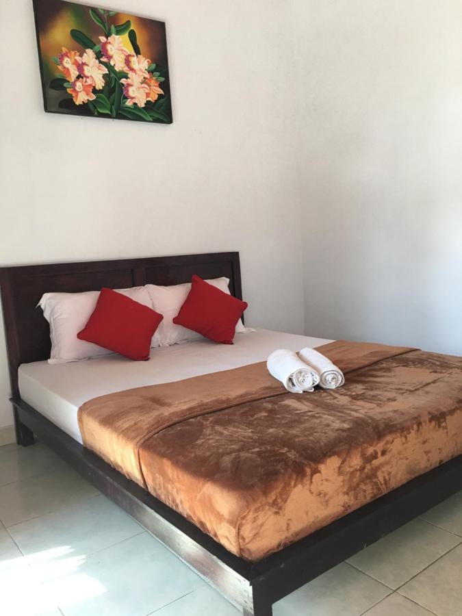 Wahyu Homestay 1 Lembongan Exterior foto