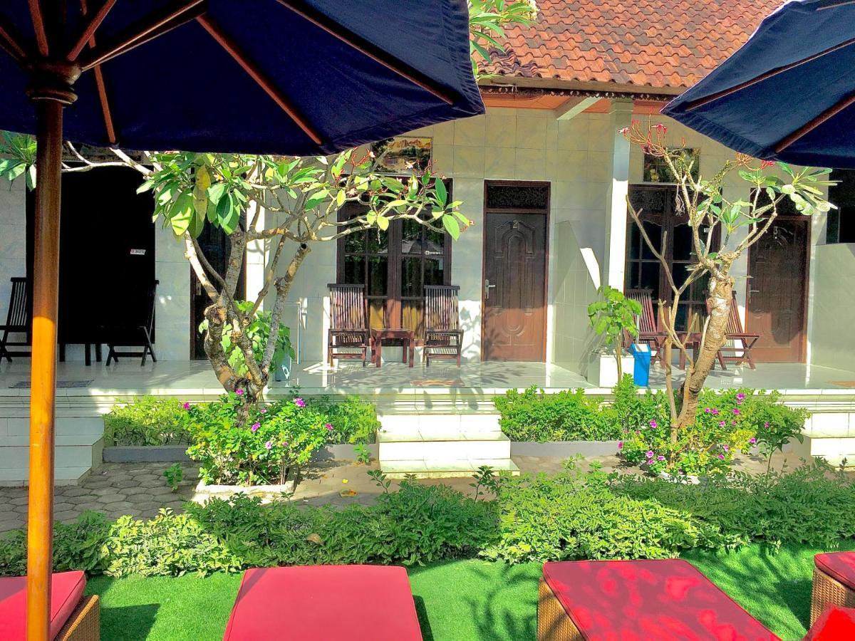 Wahyu Homestay 1 Lembongan Exterior foto