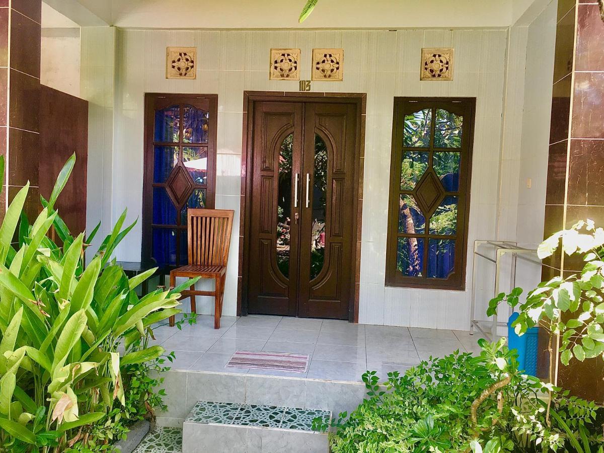 Wahyu Homestay 1 Lembongan Exterior foto
